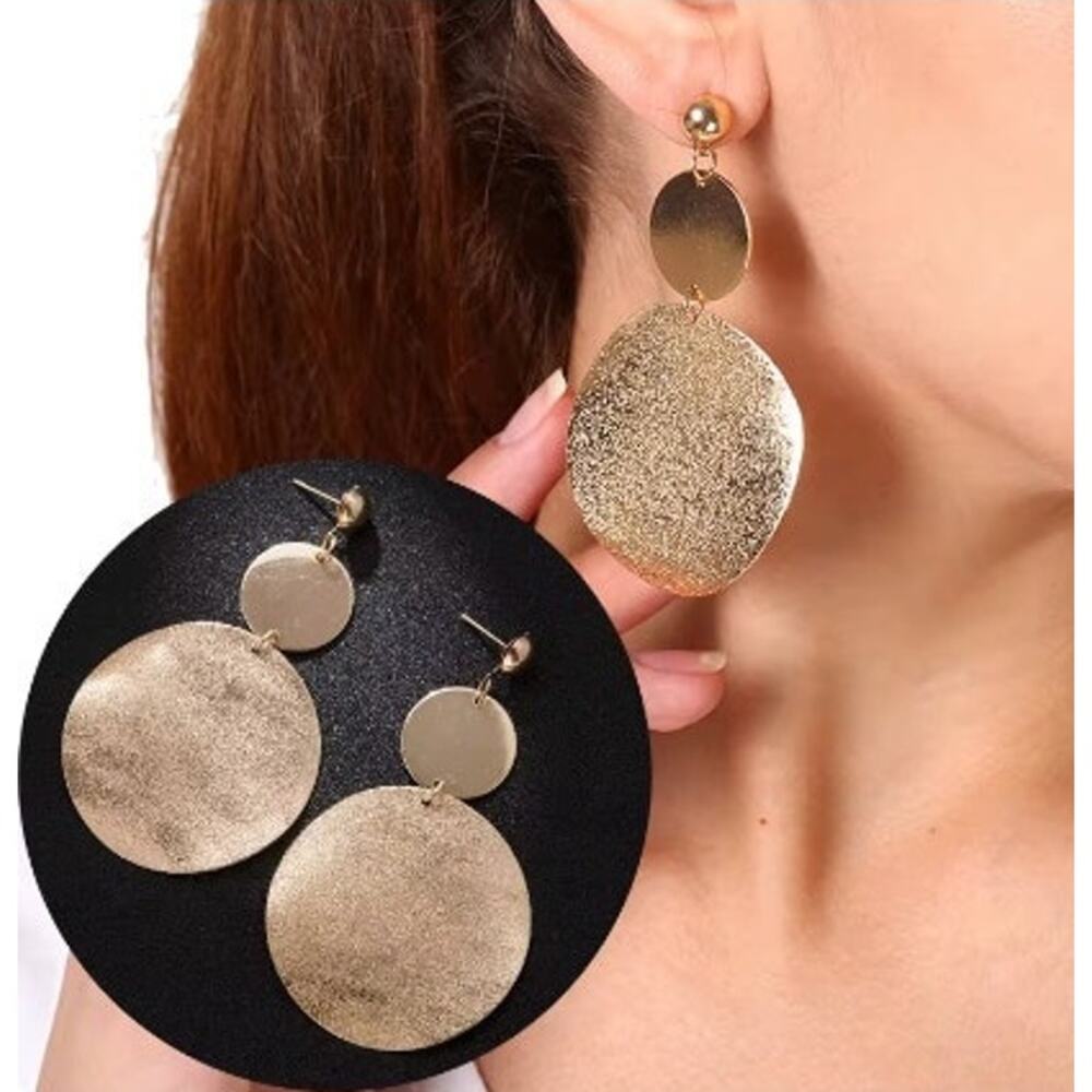 Gold Earrings Round Shape Fashion - Material: Zinc Alloy